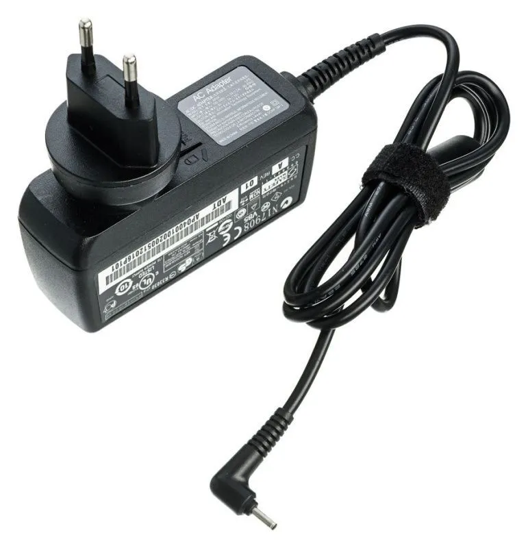 Блок питания Pitatel ADB-001 для электронных книг (9V 1.5A (2.5x0.7))